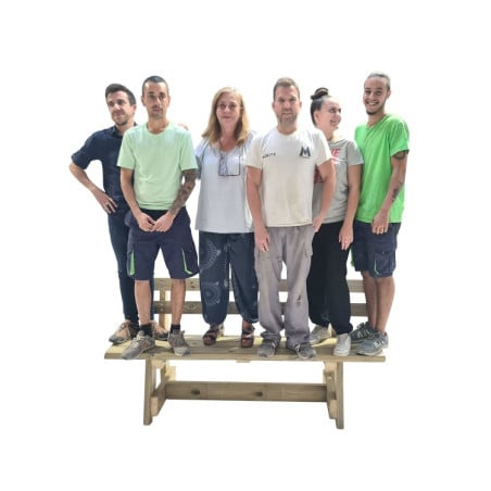 Banco de madera con respaldo MASGAMES VIC