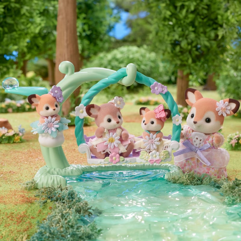 Sylvanian Families Bebé Ciervo Columpio Floral