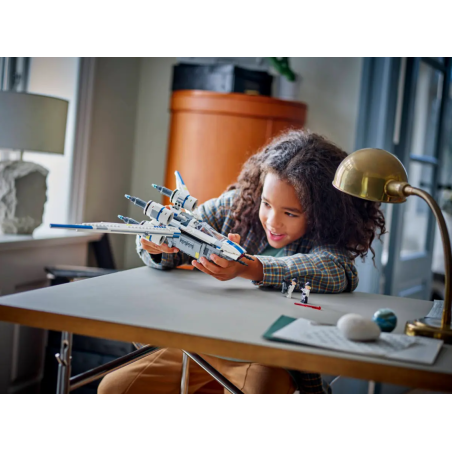 Lego Caza Estelar Rebelde Ala-U