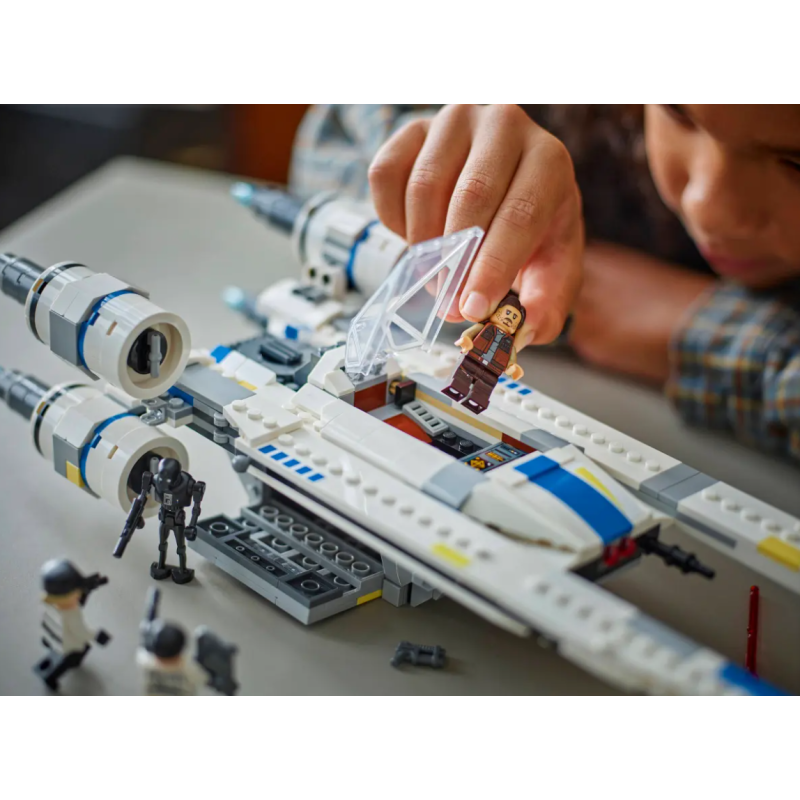 Lego Caza Estelar Rebelde Ala-U