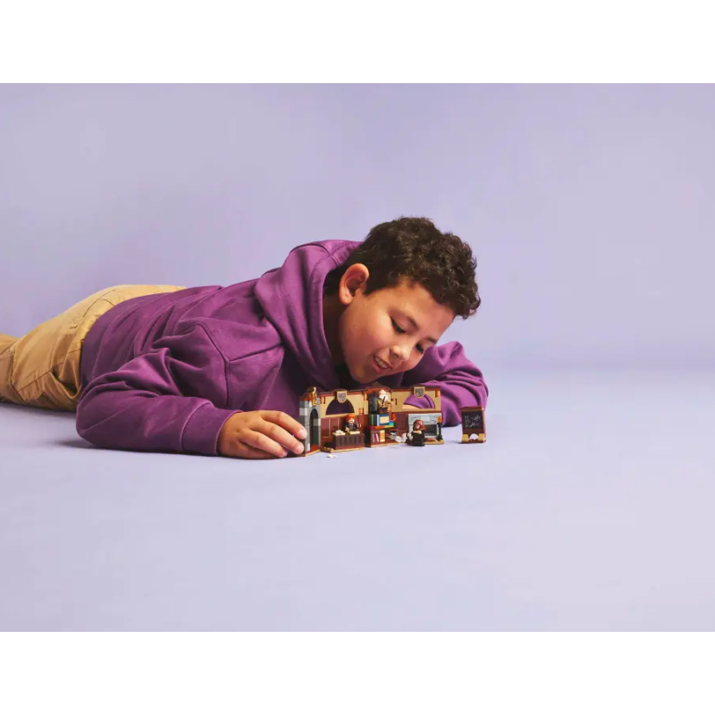 LEGO Harry Potter Castillo De Hogwarts Clase De Encantamientos