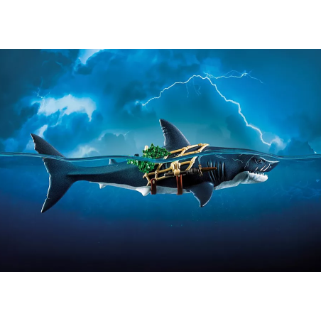 Tiburón Gigante Con Pirata