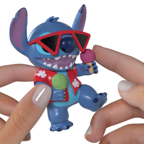 Figura Stitch Surtido De Famosa 2