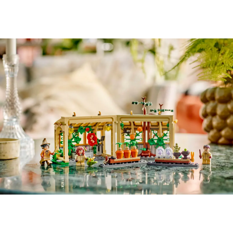 LEGO Harry Potter Castillo De Hogwarts Clase De Herbología