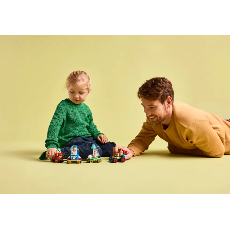 LEGO Disney Tren De Celebracion De Toy Story Y Coche