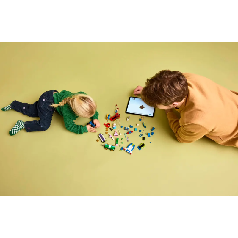 LEGO Disney Tren De Celebracion De Toy Story Y Coche