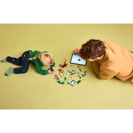 LEGO Disney Tren De Celebracion De Toy Story Y Coche