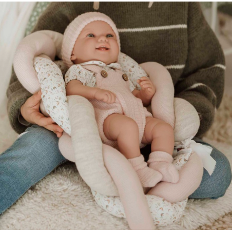 Muñeca Arias Elegance 42 Cm Zoe Rosa Con Cojín