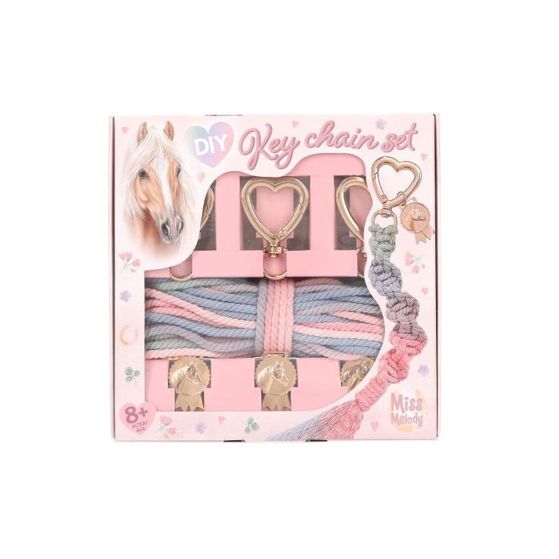 Miss Melody Llavero DIY