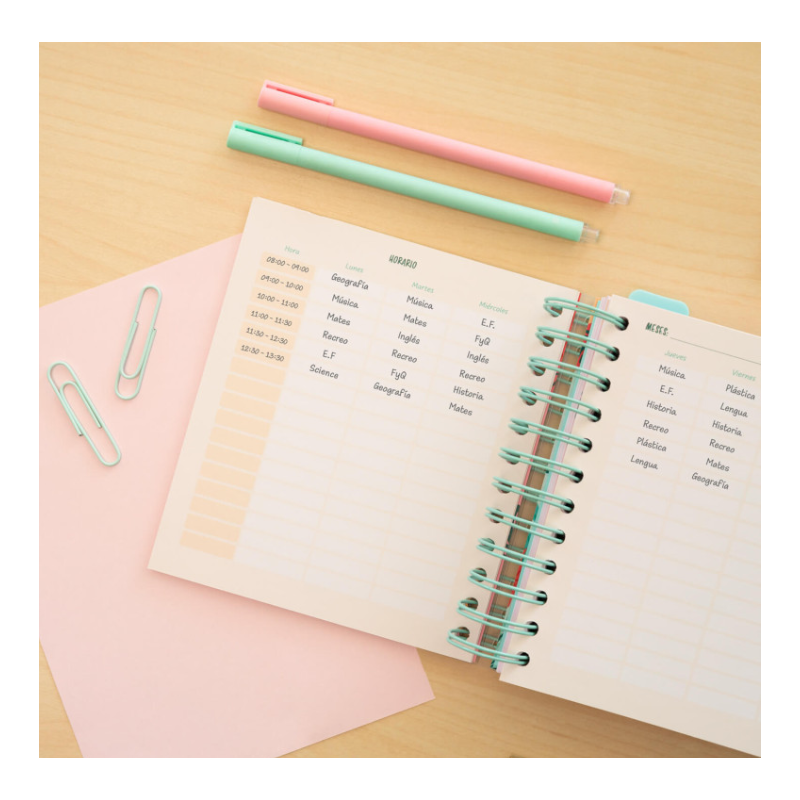 Agenda Escolar 2025/2026 Amelie 11 Meses