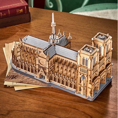 Maqueta Catedral de París