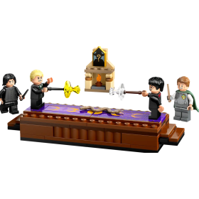 LEGO Harry Potter Castillo De Hogwarts Club De Duelo De LEGO 2