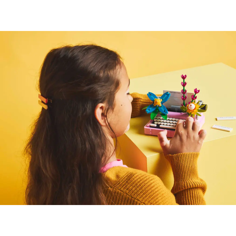 LEGO Creator Máquina De Escribir Con Flores