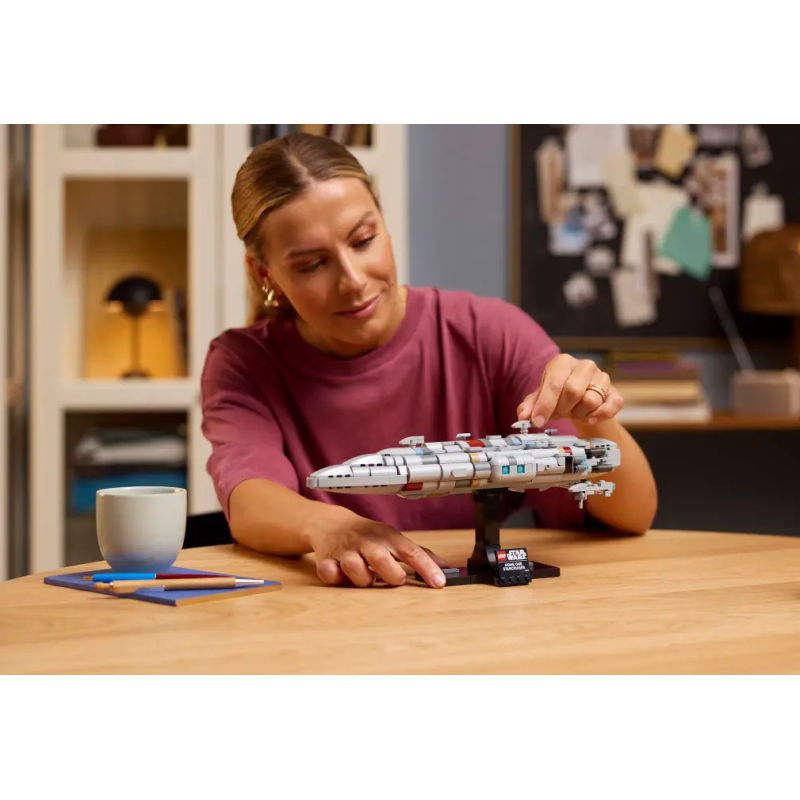 LEGO Star Wars Crucero Estelar Hogar Uno
