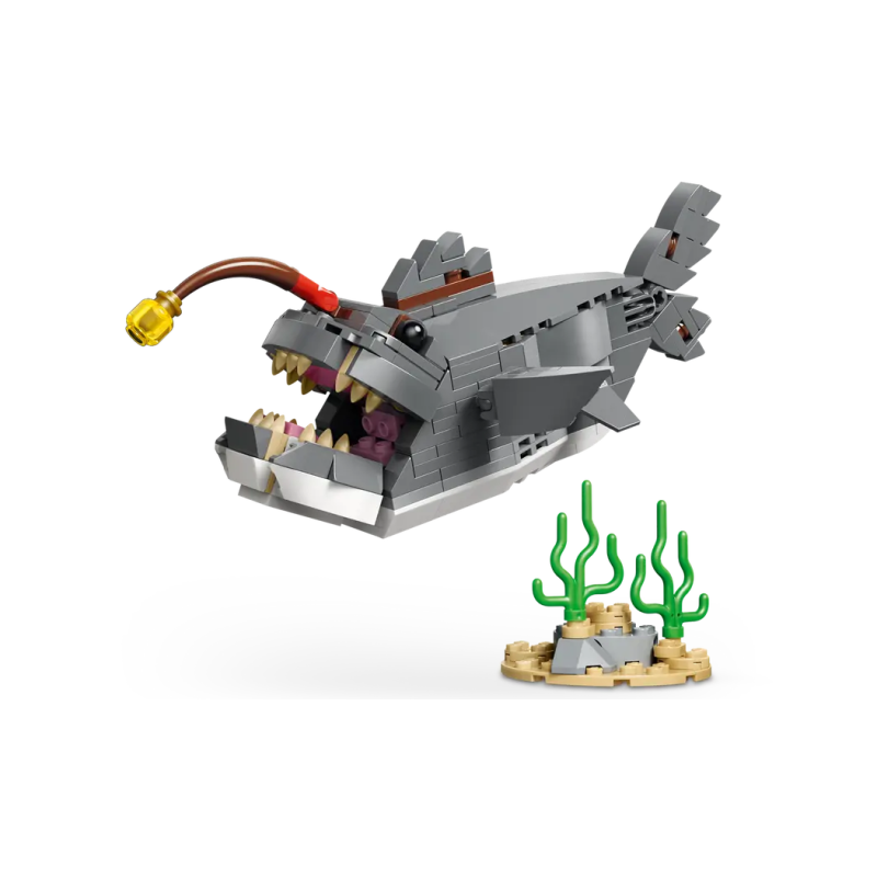 LEGO Creator Feroz Tiburón Con Cofre Del Tesoro 31381