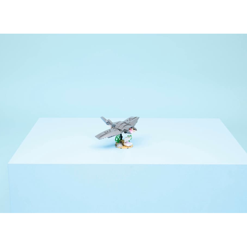 LEGO Creator Feroz Tiburón Con Cofre Del Tesoro 31381