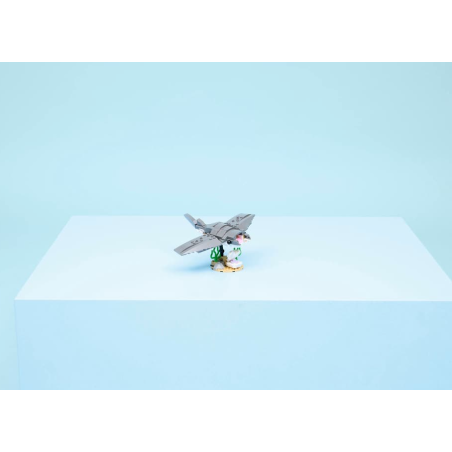 LEGO Creator Feroz Tiburón Con Cofre Del Tesoro 31381