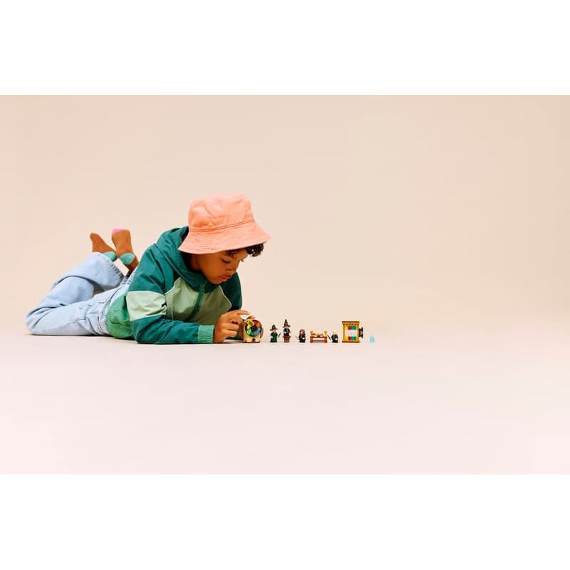 LEGO Harry Potter Ceremonia del Sombrero Seleccionador 76460