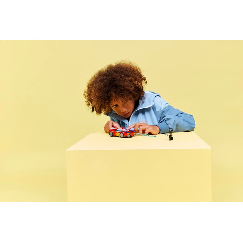 LEGO MARVEL Spider-Man VS Lobezno