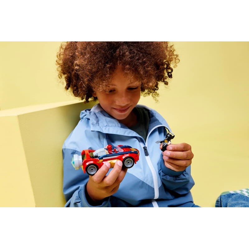 LEGO MARVEL Spider-Man VS Lobezno