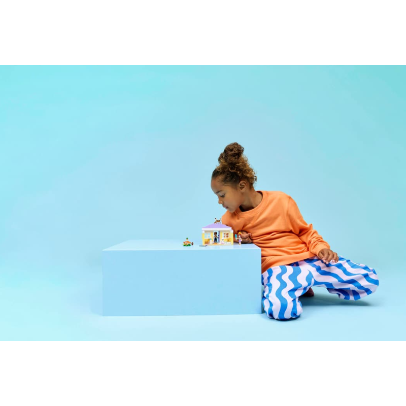 LEGO Friends Hotel Conejitos De Heartlake City 42679