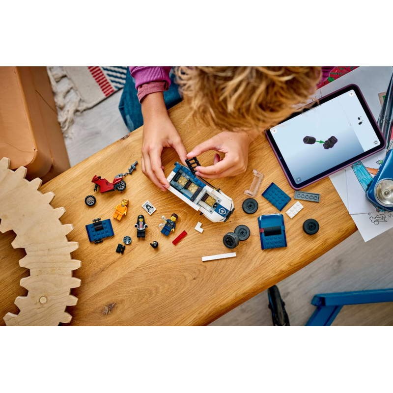 LEGO City Furgoneta De Transporte Penitenciario de Policía 60479