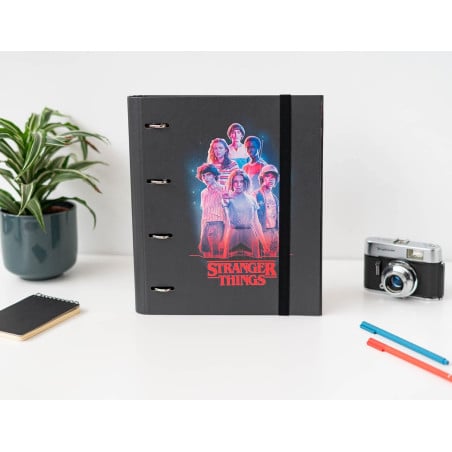 Carpeta Stranger Things 4 Anillas