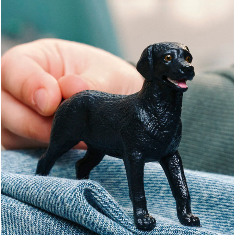 Schleich Labrador Retriever Negro Hembra