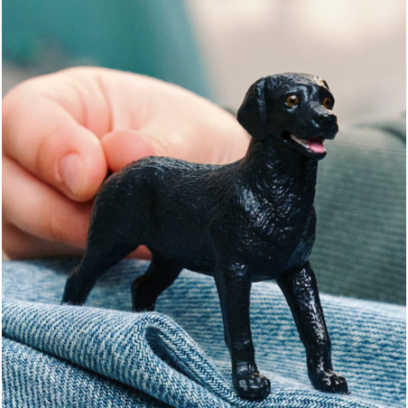 Schleich Labrador Retriever Negro Hembra