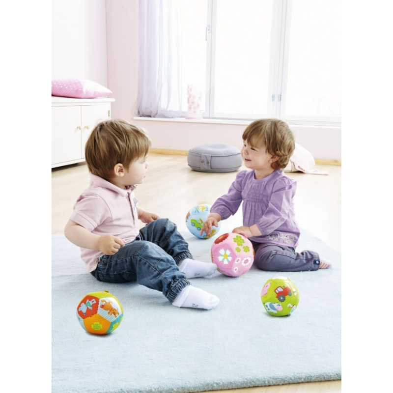 Haba Bola Bebé En La Granja