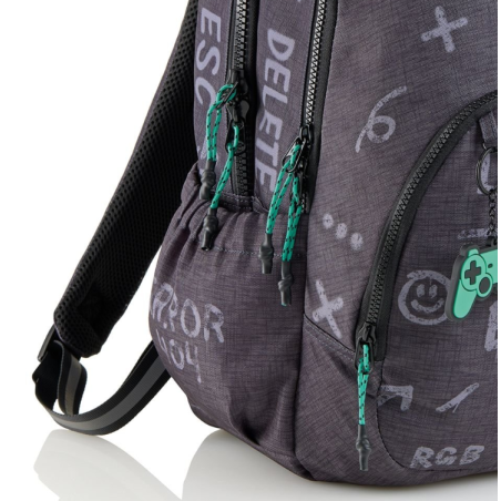 Mochila Escolar Oslo Game Over