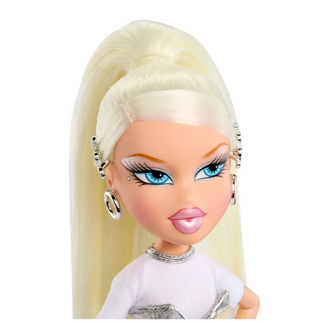 Bratz Stylin Charmz Cloe