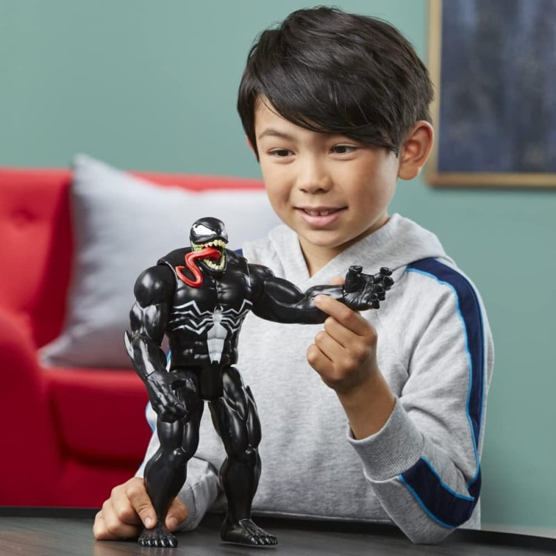 Spiderman Venom Titan Hero Series