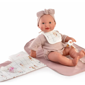 Antonio Juan Recién Nacida Mia Hace Pipi Con Cambiador De Antonio Juan