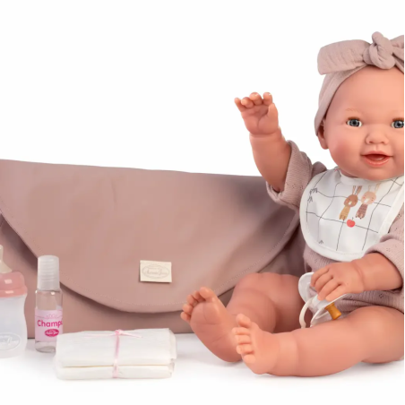 Antonio Juan Recién Nacida Mia Hace Pipi Con Cambiador