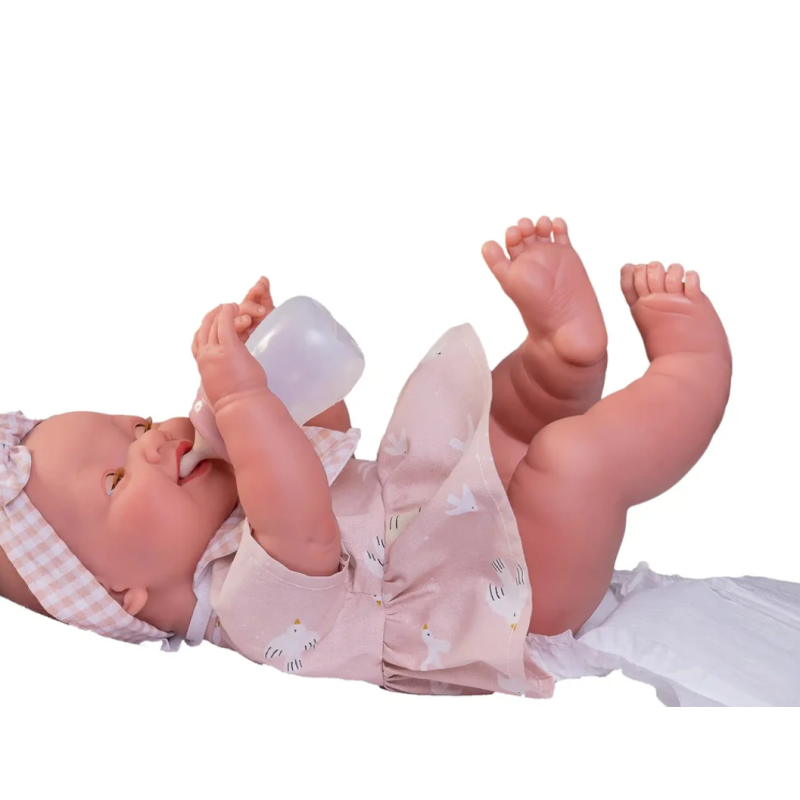 Antonio Juan Recién Nacida Mía Hace Pipí Con Neceser