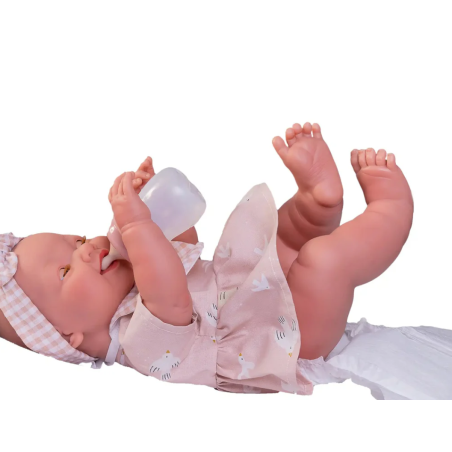 Antonio Juan Recién Nacida Mía Hace Pipí Con Neceser