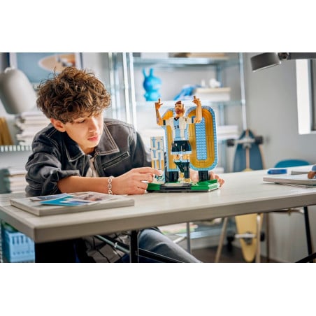 LEGO Editions Lionel Messi: Leyenda Del Fútbol 43015