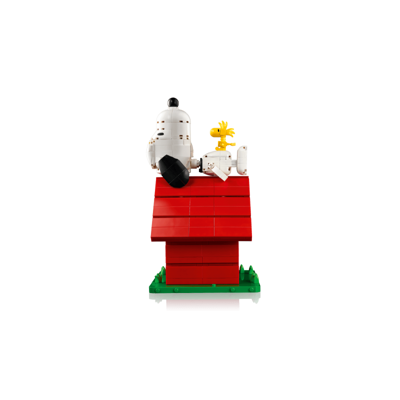 LEGO Ideas Peanuts: La Caseta De Snoopy 21368