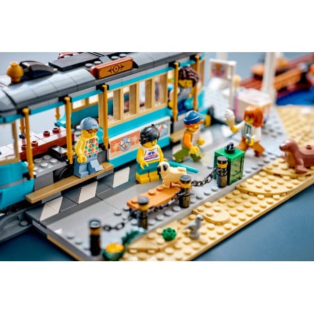 LEGO City Tranvía Clásico De La Costa 60506