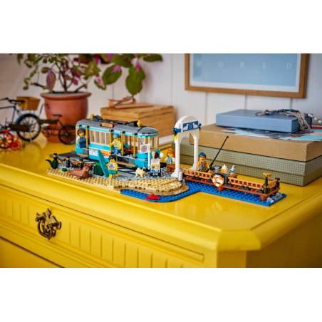 LEGO City Tranvía Clásico De La Costa 60506