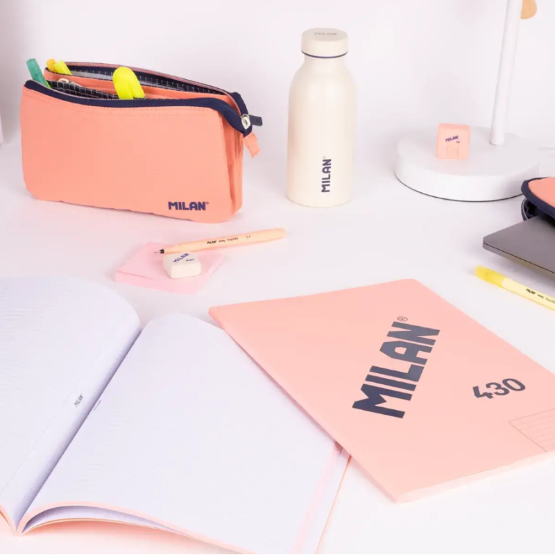 Libreta A4 Rosa 48 Hojas Líneas Milan