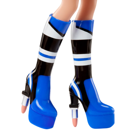 Bratz Scorchin Doll Cloe