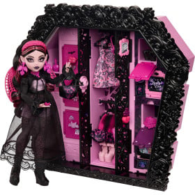 Monster High Ultimate Skulltimate Secrets Draculaura 2