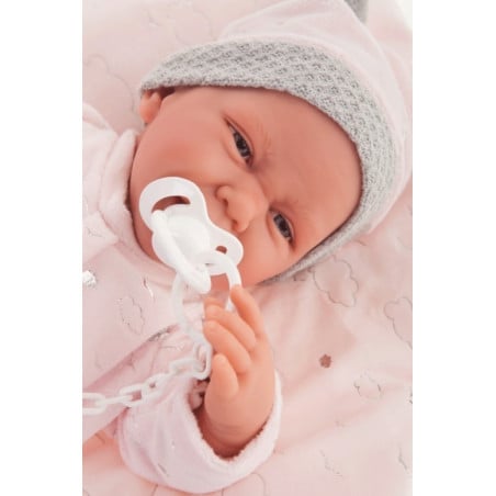 RECIEN NACIDA CARLA NUBES