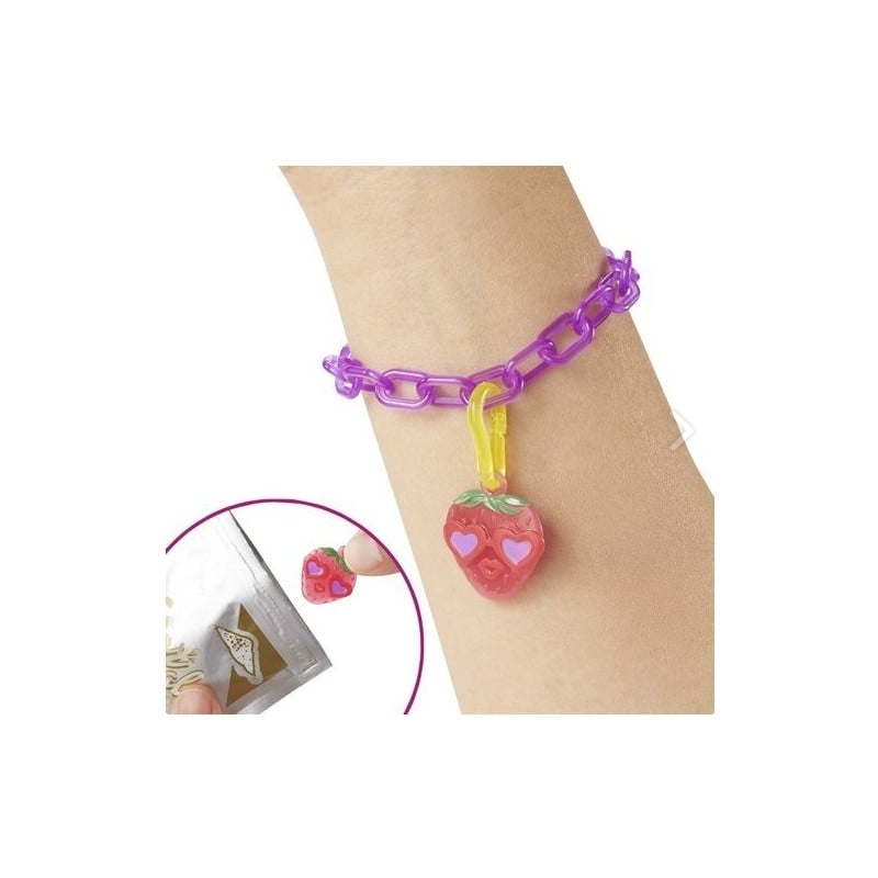 BARBIE COLOR REVEAL CON ESPUMA FRESA