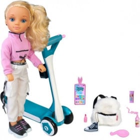 NANCY UN DIA CON MI SCOOTER 2