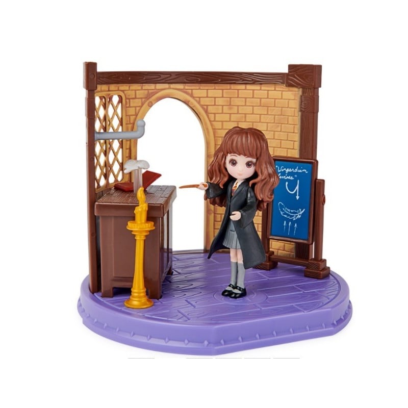 WIZARDING WORLD AULA DE ENCANTAMIENTOS