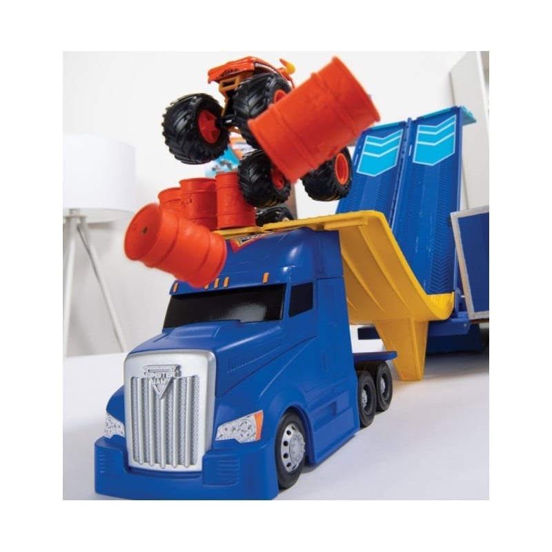 MONSTER JAM TRAILER TRANSFORM