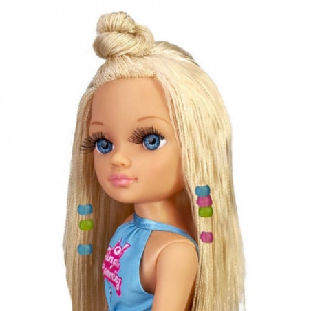 NANCY UN DIA DE TRENZAS PELO RUBIO